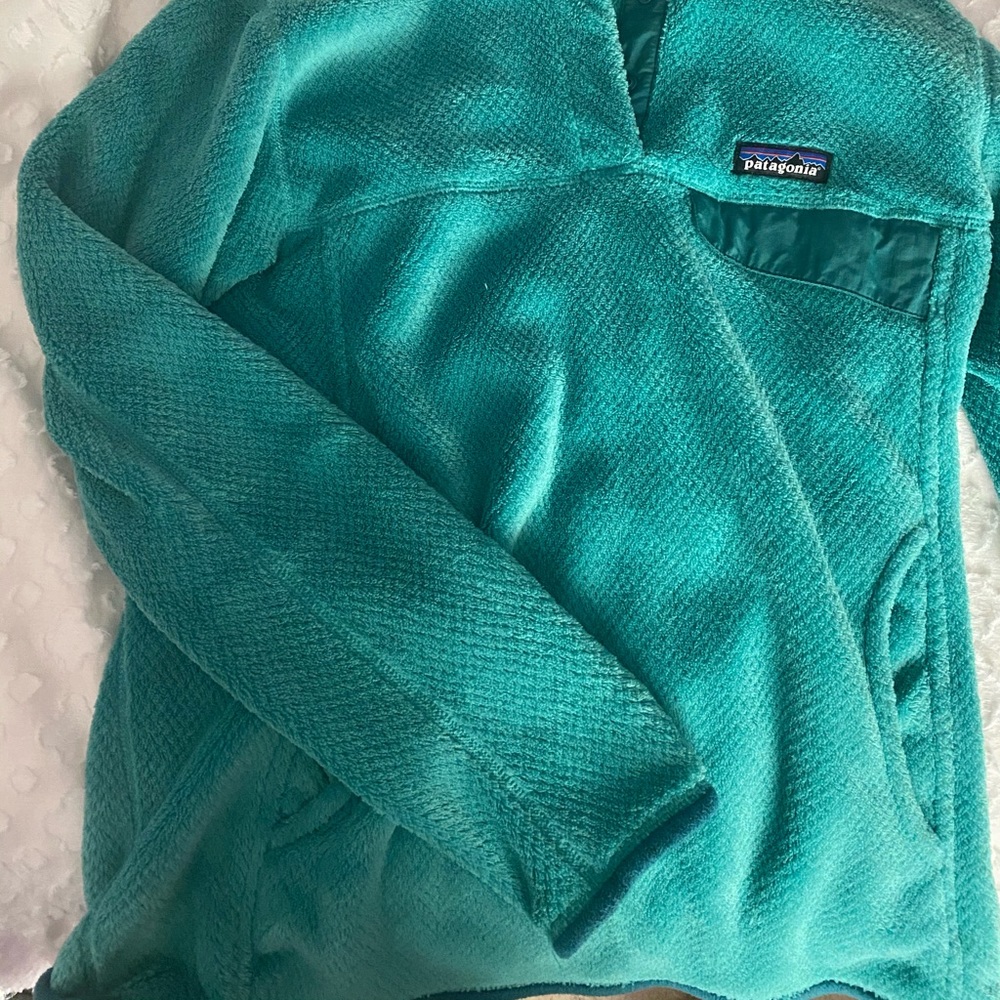 Patagonia Pullover - image 3